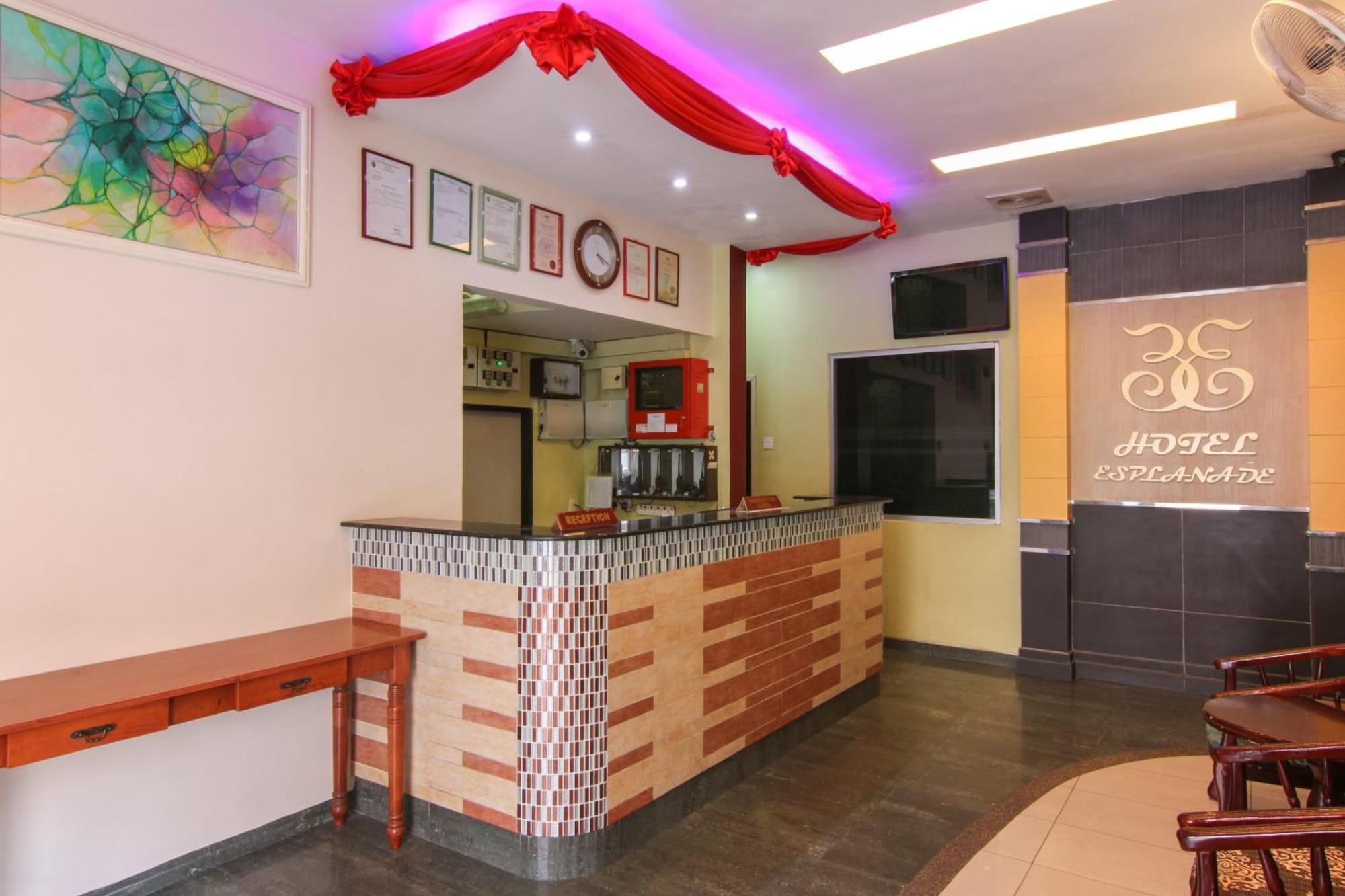 Super Oyo 43930 Hotel Esplanade SDK Zewnętrze zdjęcie